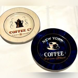 The SakuraTable Coffee Break Plates set of 2